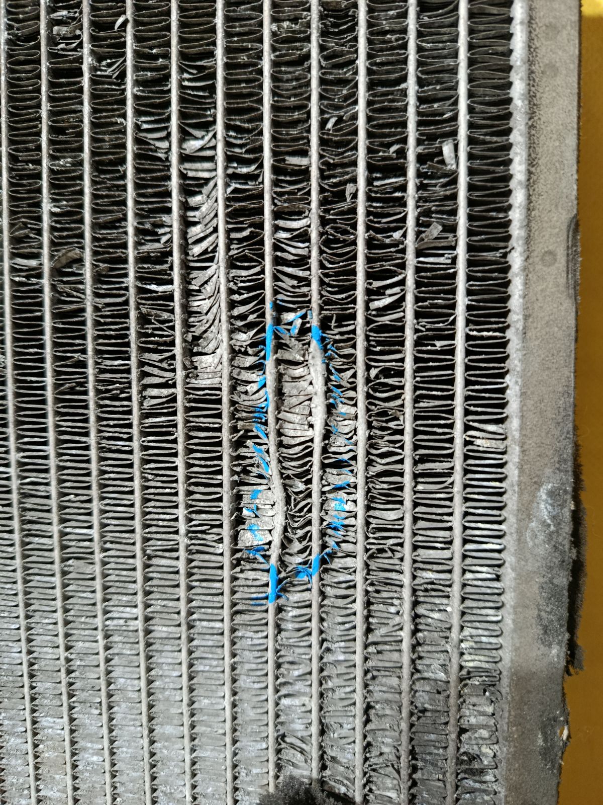 Радиатор ДВС на Toyota Brevis JCG10 1JZ-FSE Фото 2