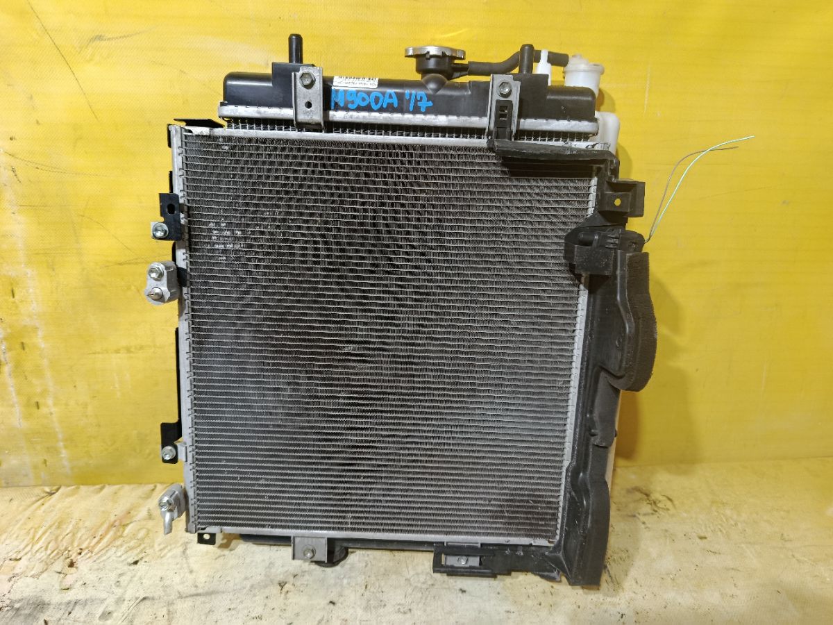 Радиатор ДВС на Toyota Tank M900A 1KR-FE Фото 1