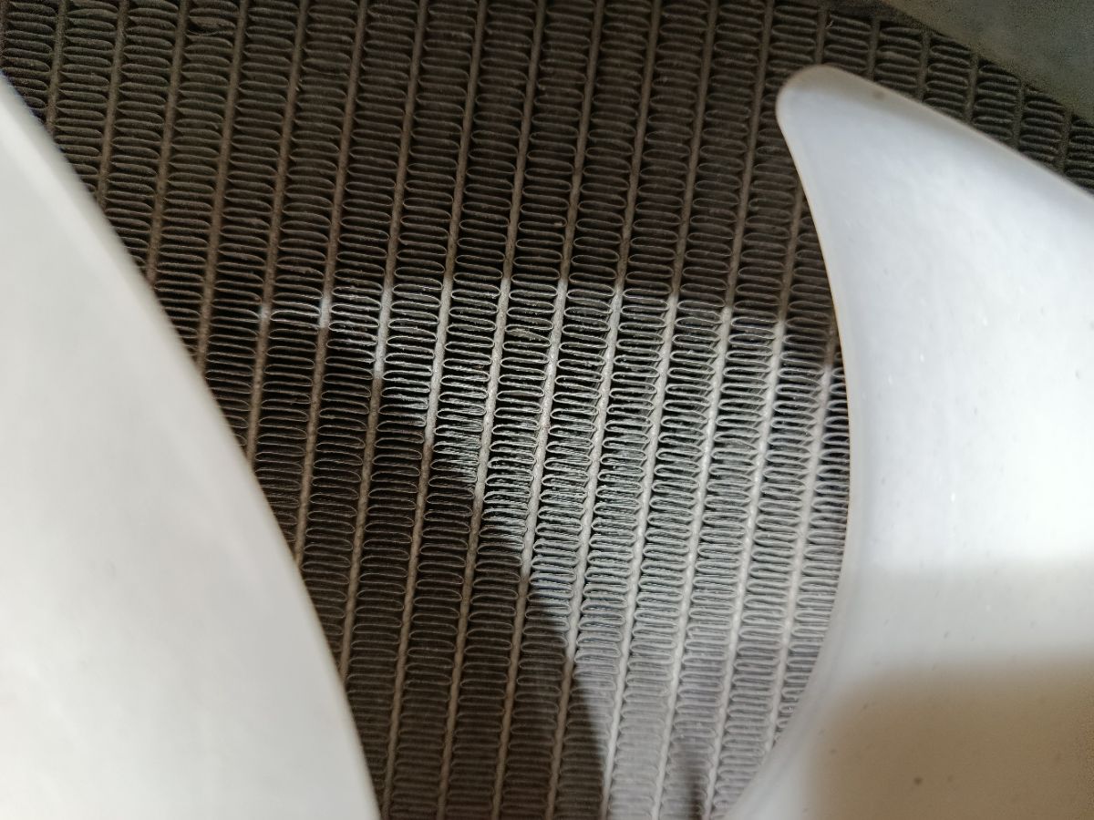 Радиатор ДВС на Subaru Legacy BL5 EJ20X Фото 3