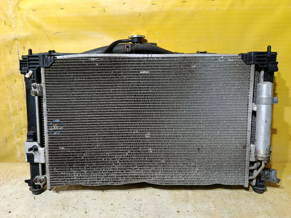 Радиатор ДВС на Mitsubishi Galant Fortis CX6A 4J10 Фото 1