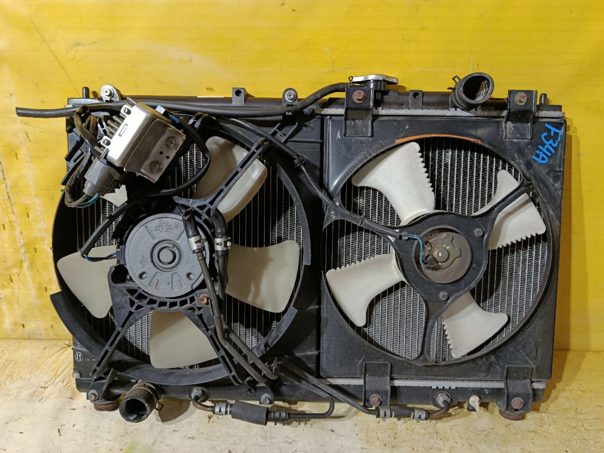 Радиатор ДВС на Mitsubishi Diamante F34A 6A13 Фото 2