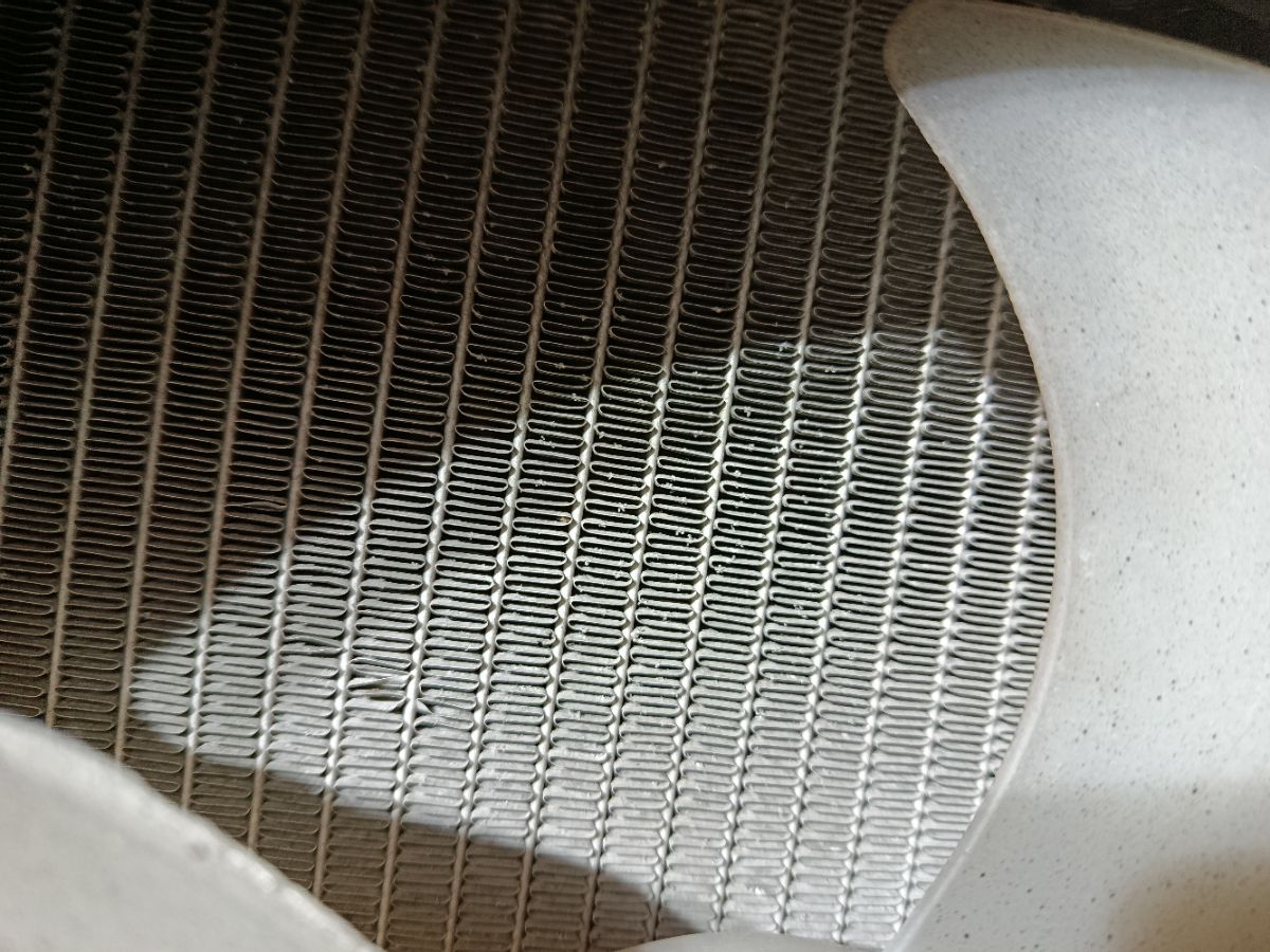 Радиатор ДВС на Subaru Legacy Wagon BH5 EJ202 Фото 4