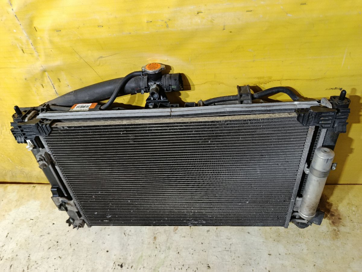 Радиатор ДВС 00001330T0, 00001330T2, 00001330V1, 00001330V6, 00001330W6, 01163041, 018M41, 033-017-0019, 033-017-0024-B, 0500031, 0AMI5821, 1025349SX, 105216, 1100290029, 119088, 122089, 128952T, 1330T0, 1330T2, 1330V1, 1330V6, 1330W6, 1350A050, 1350A206, 1350A294, 1350A297, 140093N, 1608172180, 1608172380, 1608997980, 1608998080, 1611728280, 182440, 2064036, 2428952, 242895220JP, 2428952H, 2428952J, 2428952JP, 2428952JPLUX, 2428952K, 2428952R, 2428952U, 247362, 24736220JP, 247362H, 247362HA, 247362HLUX, 247362J, 247362JP, 247362R, 247369U, 314433, 32002207, 3321-8503, 4321-1013, 4322-1006, 470R0404, 522207R, 52234, 523408-1, 5234081K, 523408A1, 53906, 60322207, 6114161N, 628952, 735575, 8010-028, 8580805, 8MK 376 900-681, A247362H, ACRB035, ACRM035, ADC49863, ARD1449, C557-80, CR 2022 000S, CU2979, DA3470, DAP347000, DCM2532, DRM45023, FP 48 A1372, FP 48 A1372-X, FRC1277, FRC1277M, FX-036-6680, FX-036-6680A, JPR0048, KK0158, KY-MC0088-07, LH2979(1R)M/T, LRC11197, M156I67, MB24500500000, MB37089A, MBLAN07-911, MBLAN07912, MC0001-CY, MC0088-07, MC0088-07-2R, MCCY1226, MK-1004, MMC01-CY, MMC08807, MN156092, MS1181R, MS1221R, MT2207, MT7359, MTA2207, NC01058012B, NC01058013, NC01058013B, NDM-1029, NDM-1029-T, PL032036, PR4010A2, PRD1449, PRS3800, PRS4017, RA628952, RA628952Q, RB-1019, RC00200, SG-MC0001-CY, SG-MC0088-07, SG-MC0088-07-R, TD-036-6680, TD-036-6680A, TGA1022, VCS0650, VCS0916, VCS1118, VCS628952, VCS7895, VCS8952, VCS8953, VT06126, WG1722706 на Mitsubishi Outlander CW5W 4B12 Фото 2