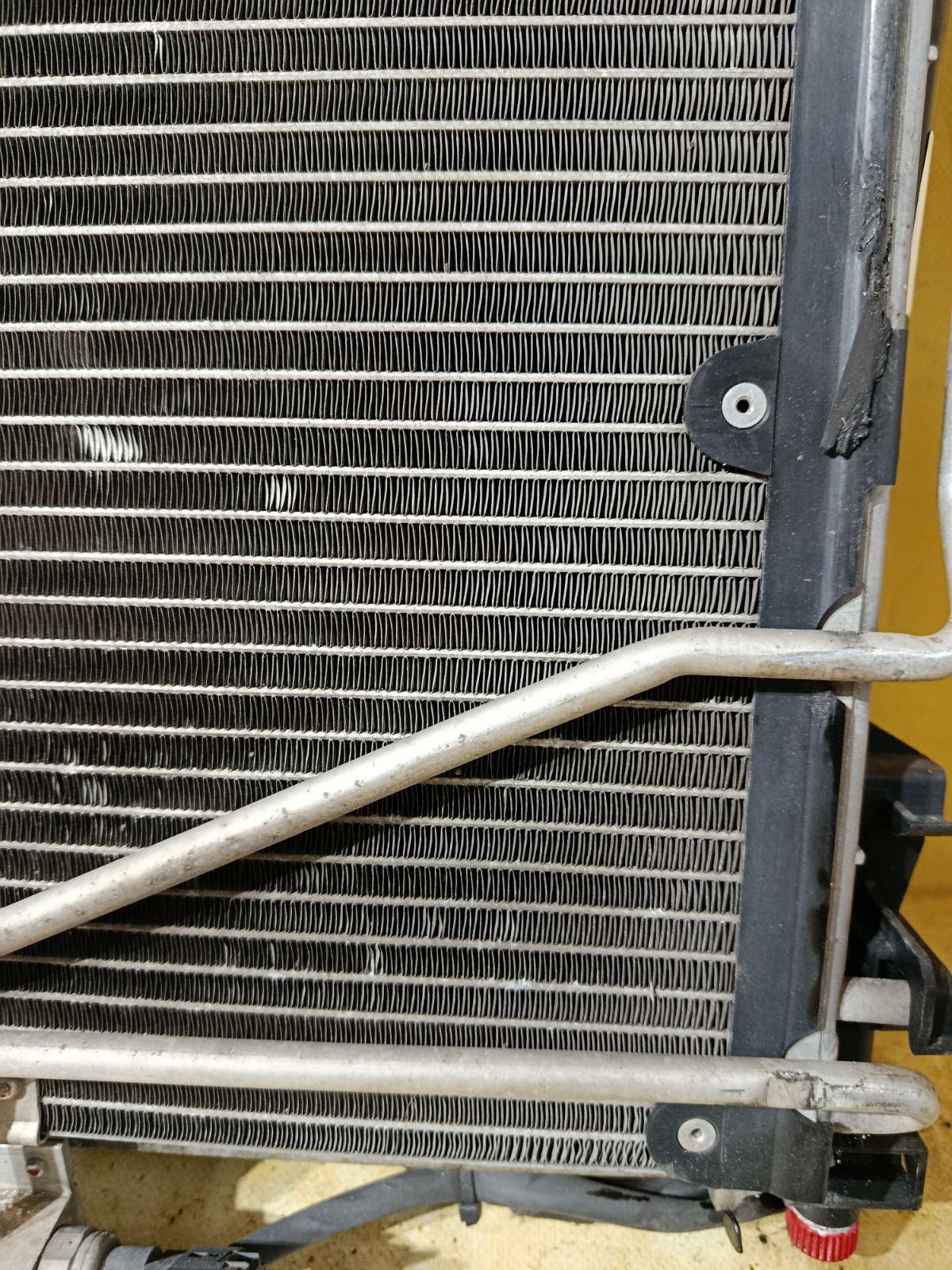 Радиатор ДВС A2035000503, A2035000193KZ, A2035001254 на Mercedes-Benz C-Class Station Wagon S203.281 112.916 Фото 3