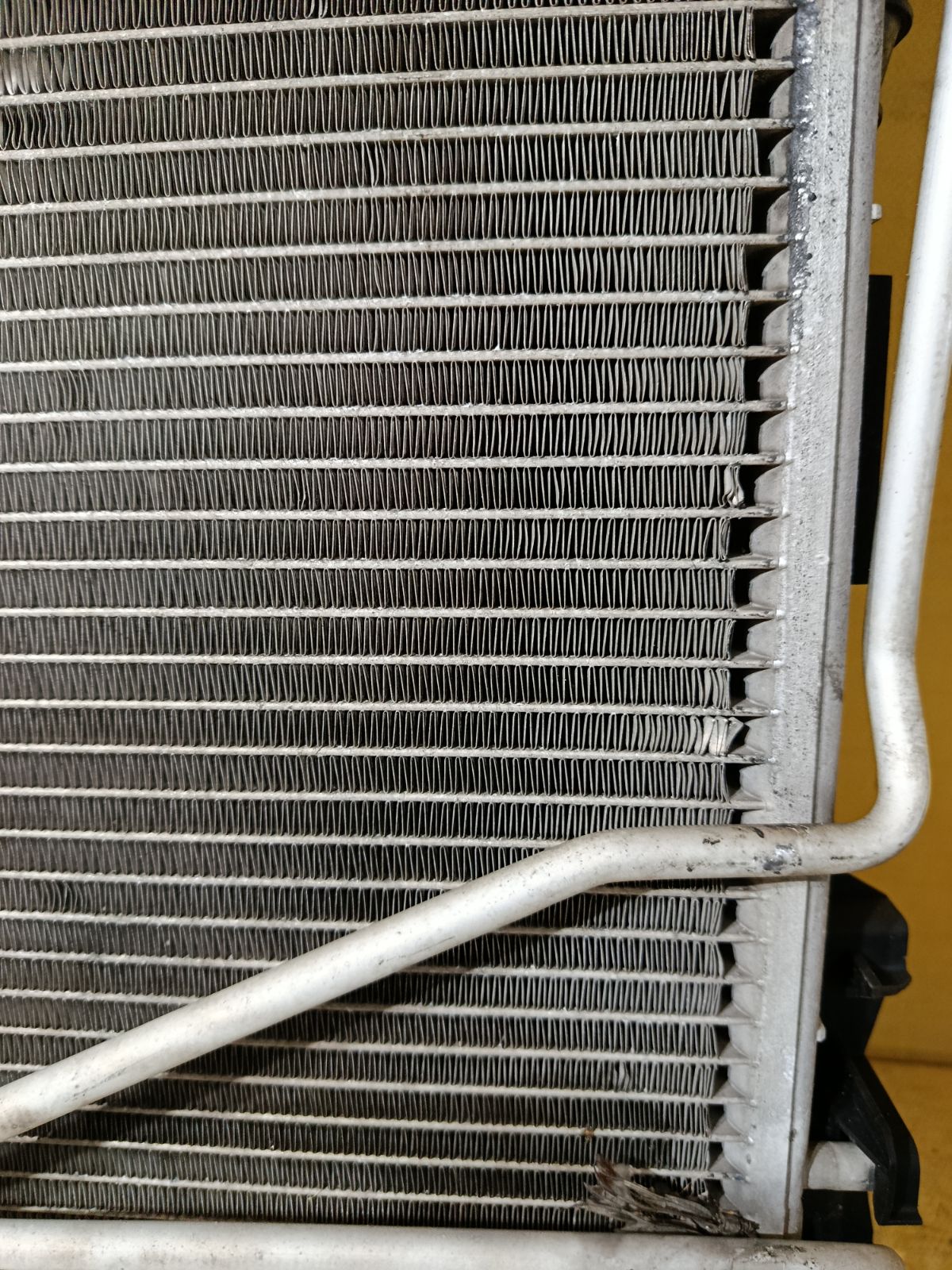 Радиатор ДВС A2035001003, A2035000293, A2035000054 на Mercedes-Benz C-Class W203.045 111.955 Фото 3