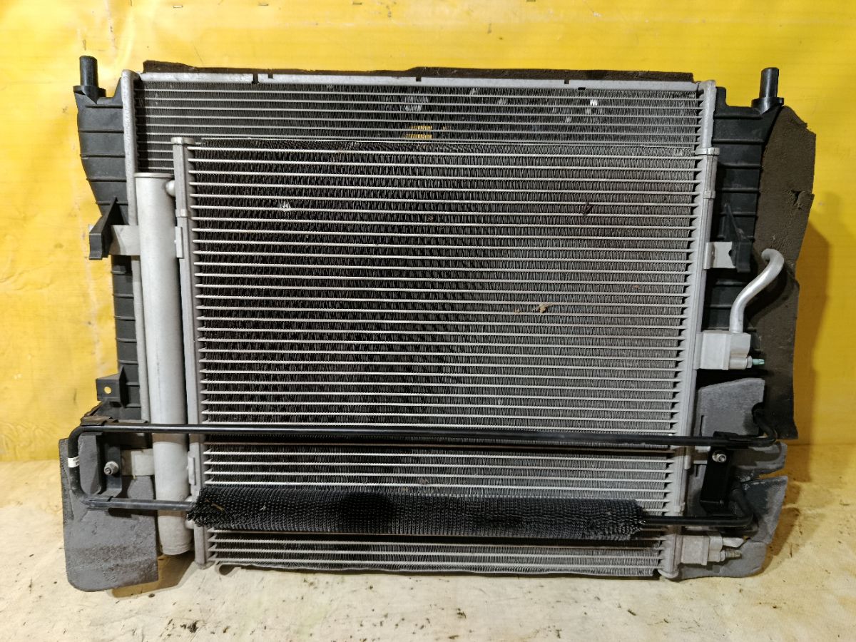 Радиатор ДВС 2W938005AH, 2R8319C600AD на Jaguar Xf X250 AJ30 Фото 1