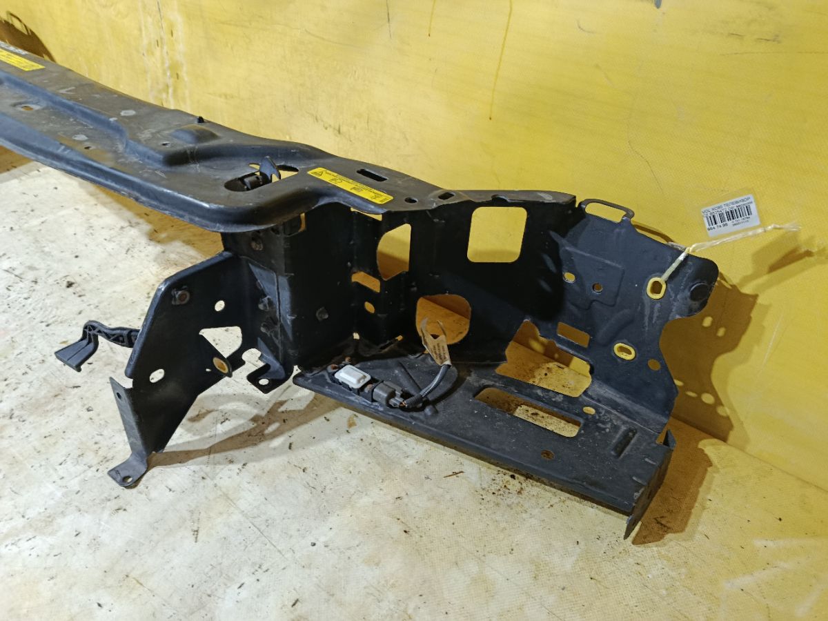 Телевизор на Volvo Xc90 CZ B5254T2 Фото 3