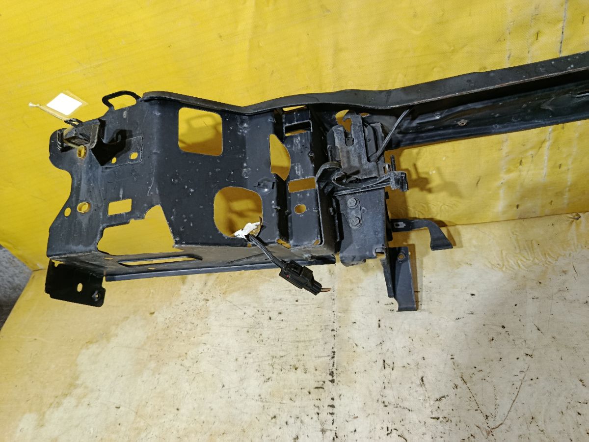 Телевизор на Volvo Xc90 CZ B5254T2 Фото 5