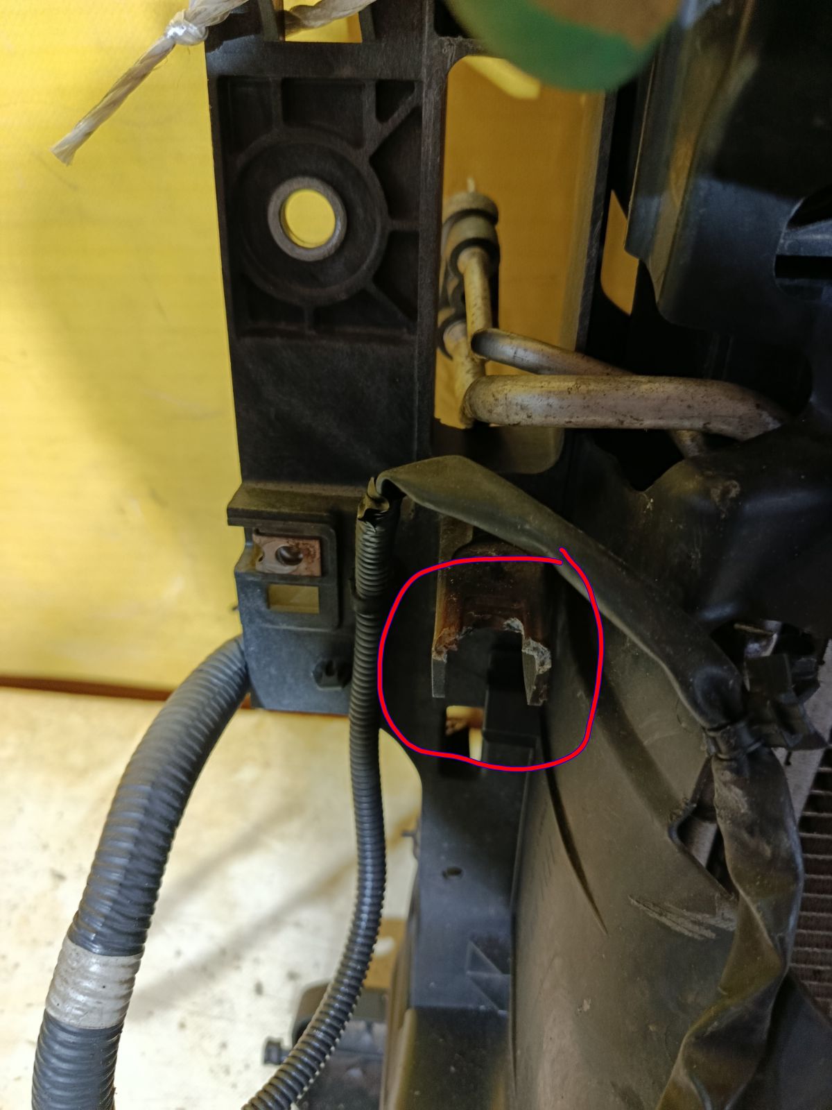 Телевизор DS03016A на Nissan Murano TNZ51 QR25DE Фото 2