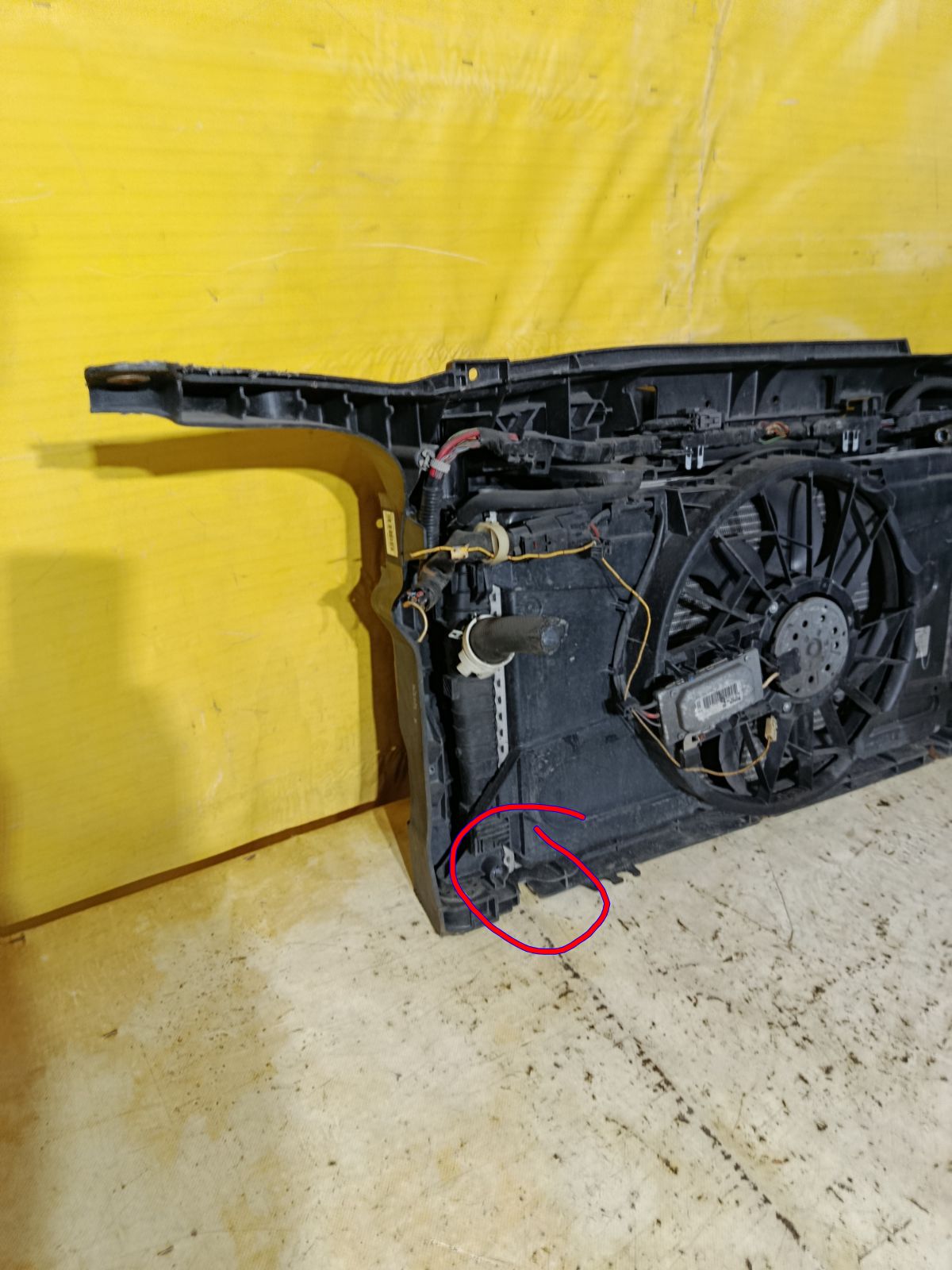 Телевизор на Mazda Axela BK5P ZY-VE Фото 7