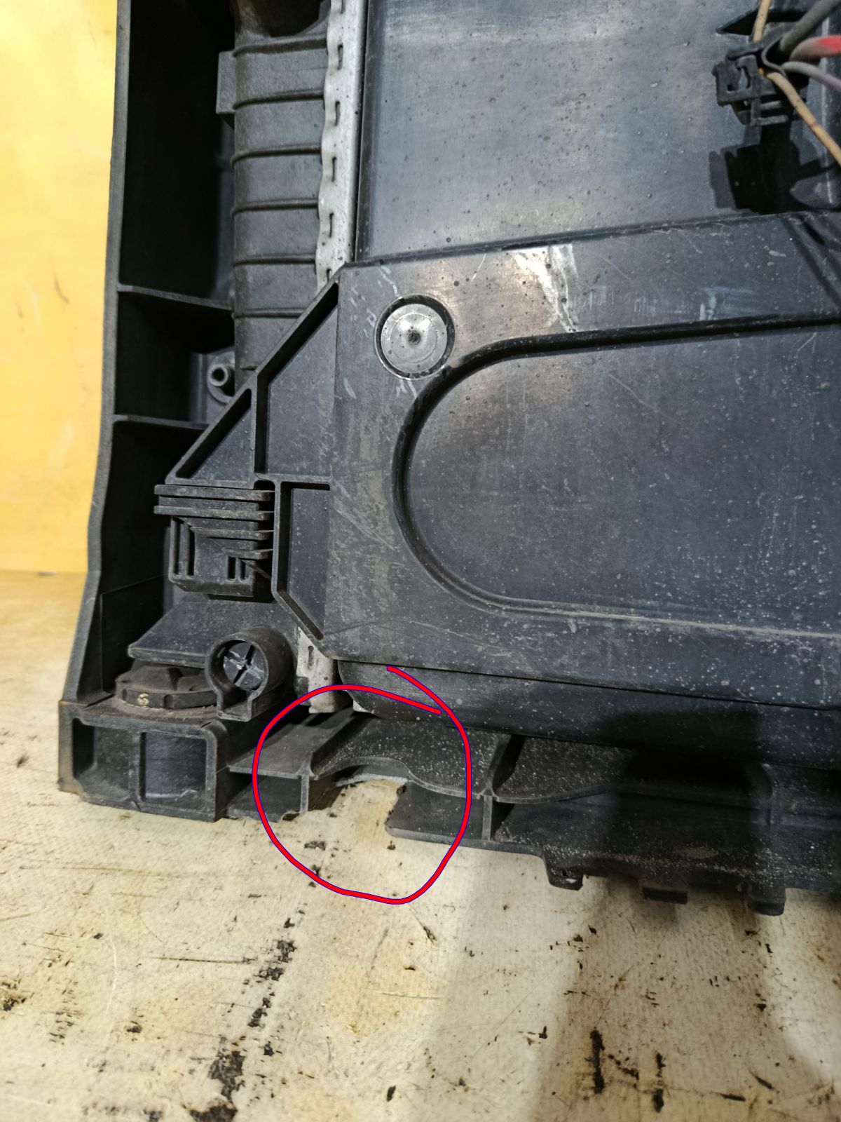 Телевизор на Mazda Axela BK5P ZY-VE Фото 12