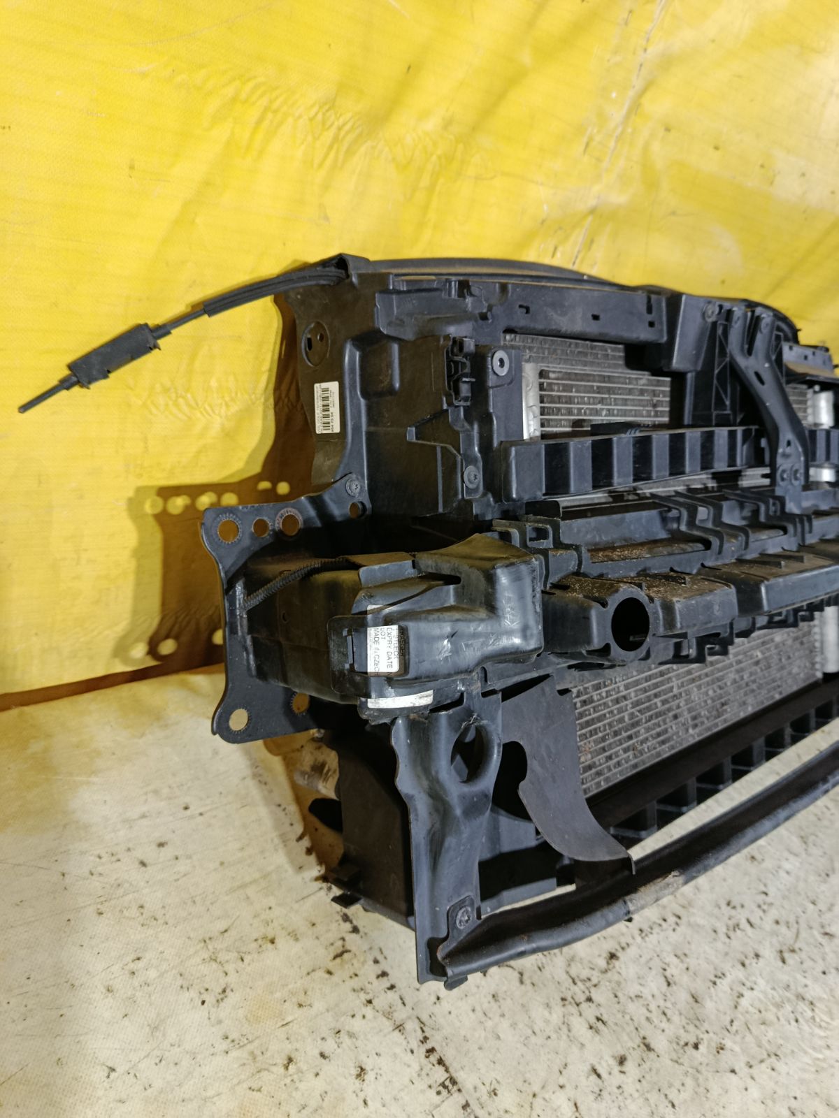 Телевизор на Volkswagen Golf Vi 5K CAXA Фото 3