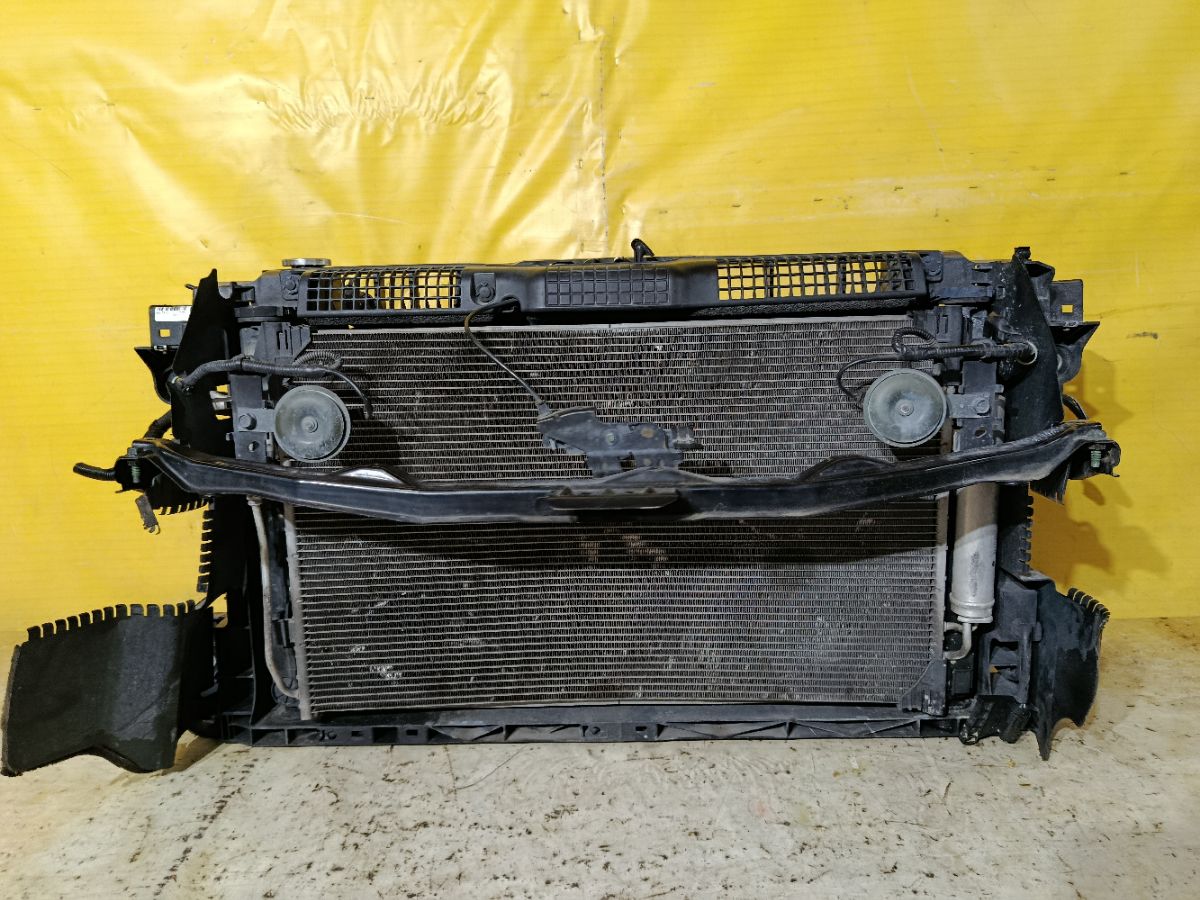 Телевизор на Nissan Teana J32 VQ25DE Фото 1