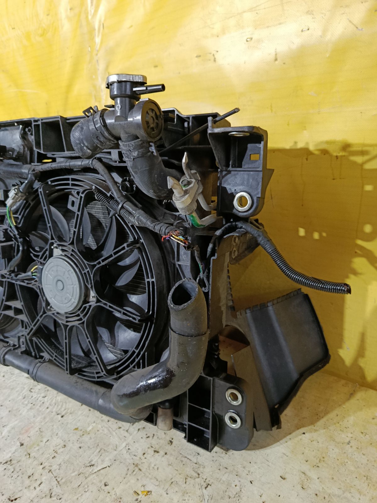 Телевизор на Nissan Teana J32 VQ25DE Фото 5