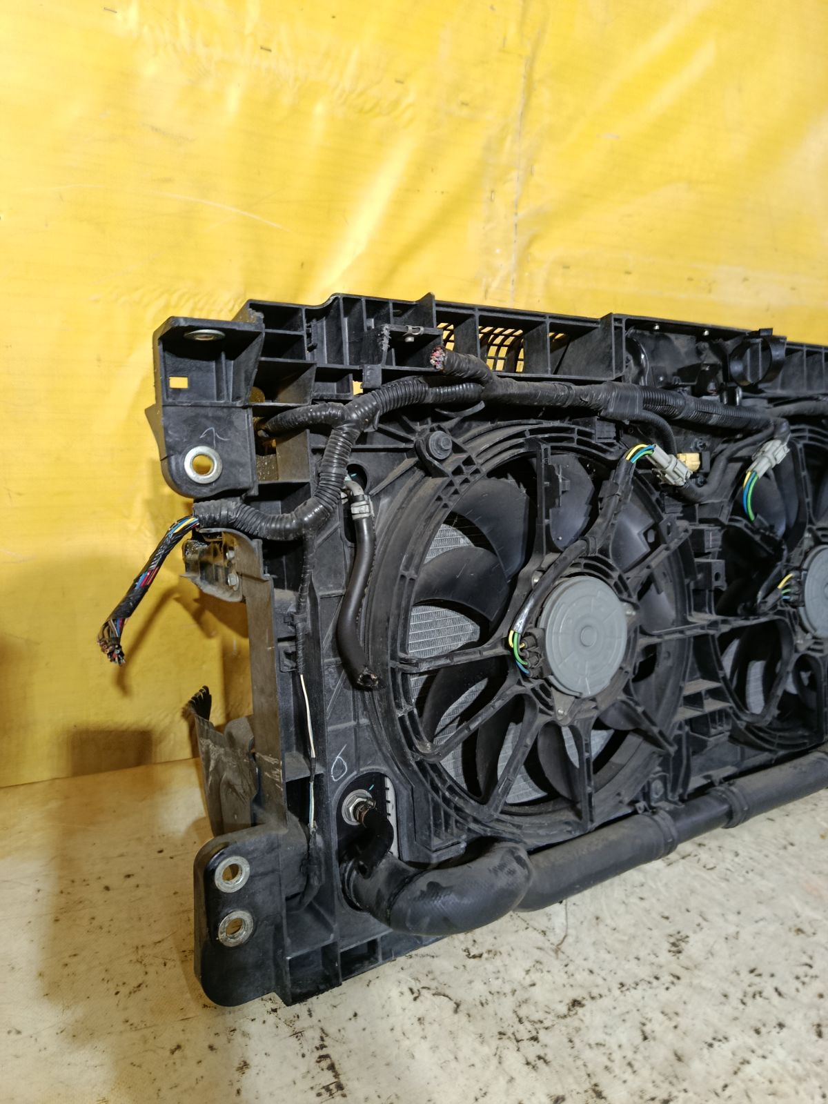 Телевизор на Nissan Teana J32 VQ25DE Фото 6