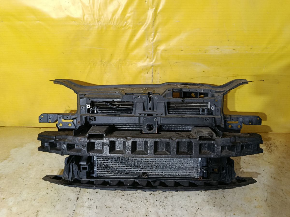 Телевизор на Volkswagen Golf V 1K CAXA Фото 1