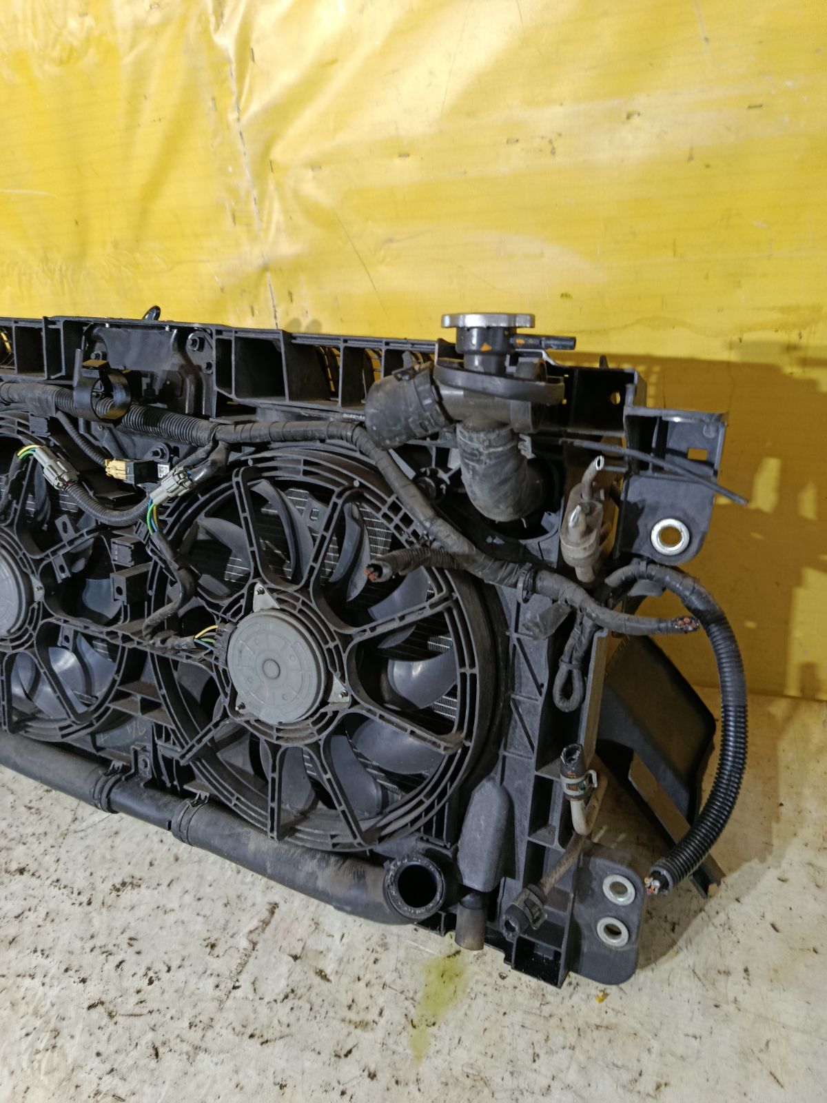 Телевизор на Nissan Teana J32 VQ25DE Фото 6