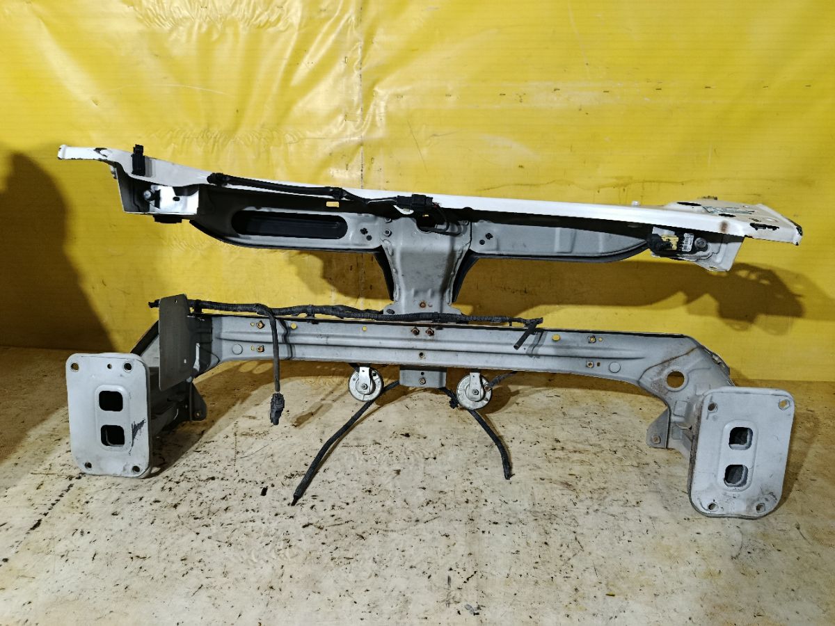 Жесткость бампера на Mitsubishi Outlander CW5W Фото 2