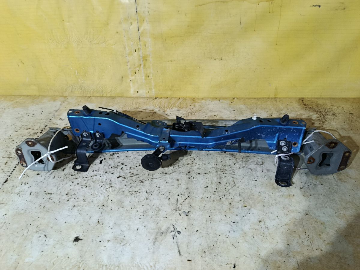 Жесткость бампера на Honda Freed GB3 Фото 2