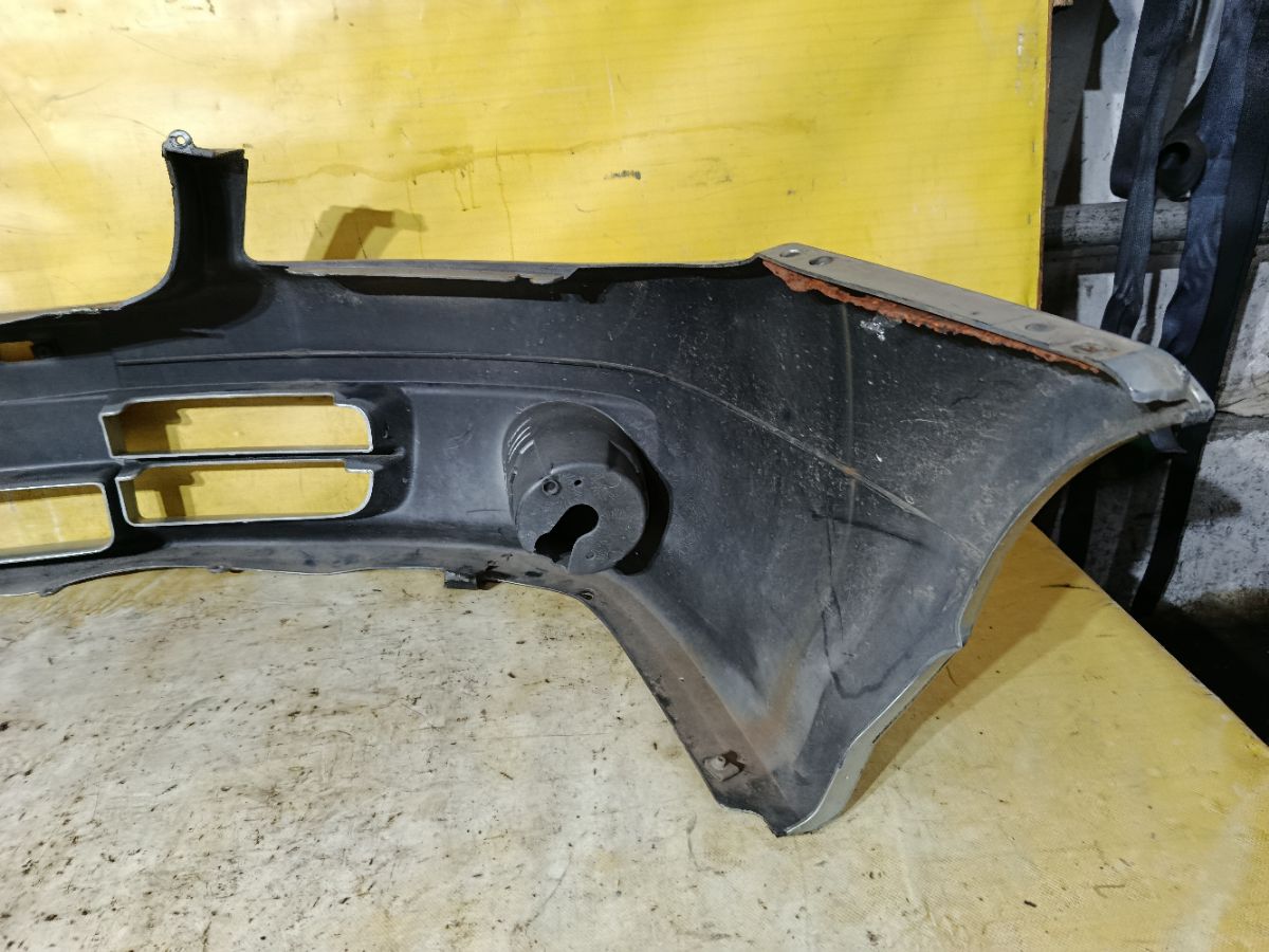 Бампер на Nissan Expert VNW11 Фото 11