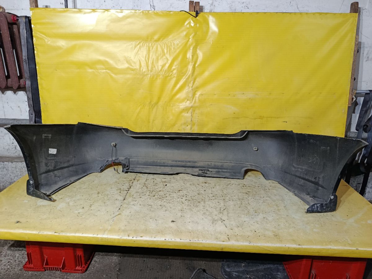 Бампер 57704-AG050 на Subaru Legacy BL5 Фото 5