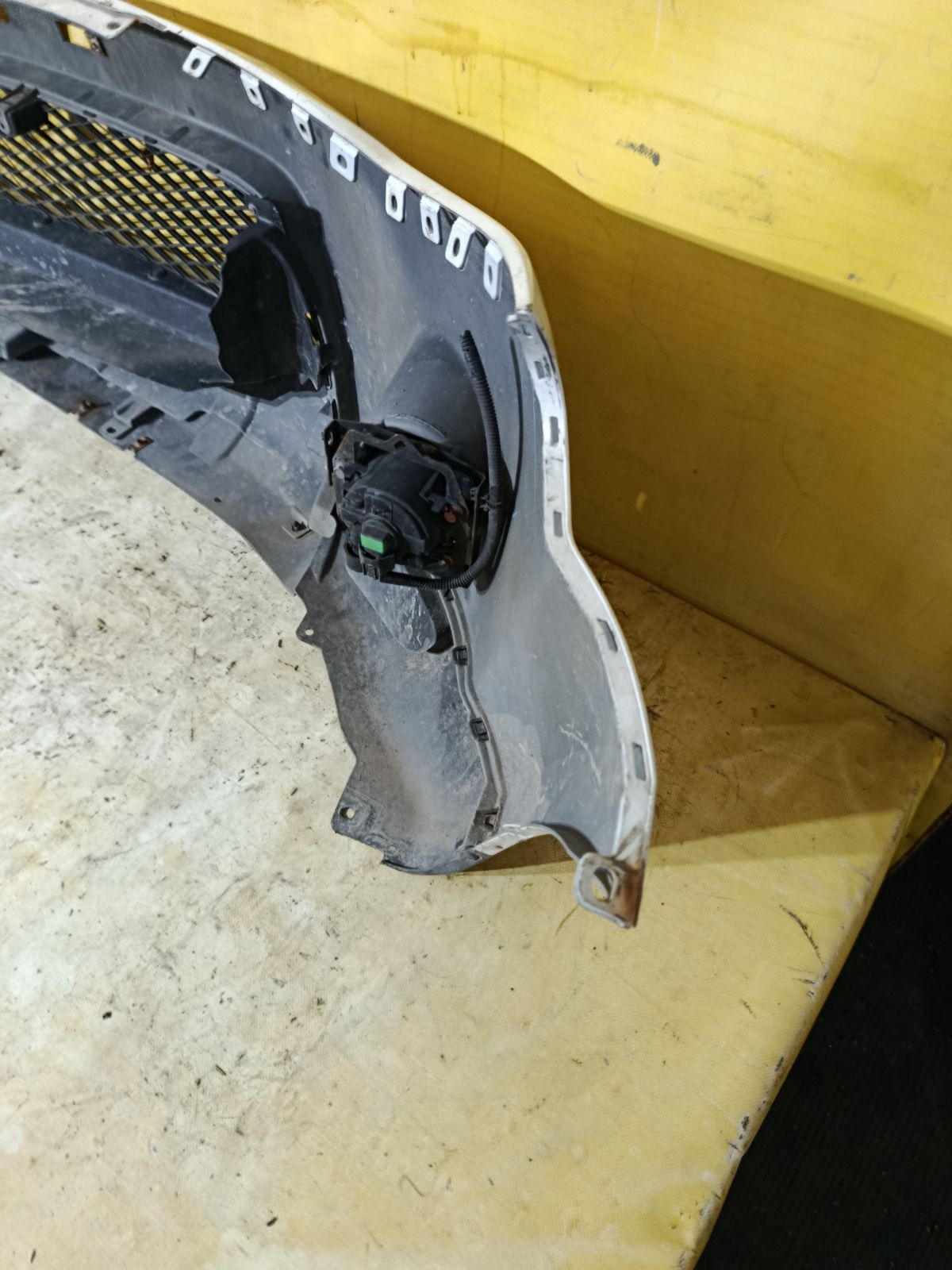 Бампер 1714 1714 на Mitsubishi Outlander CW5W Фото 8