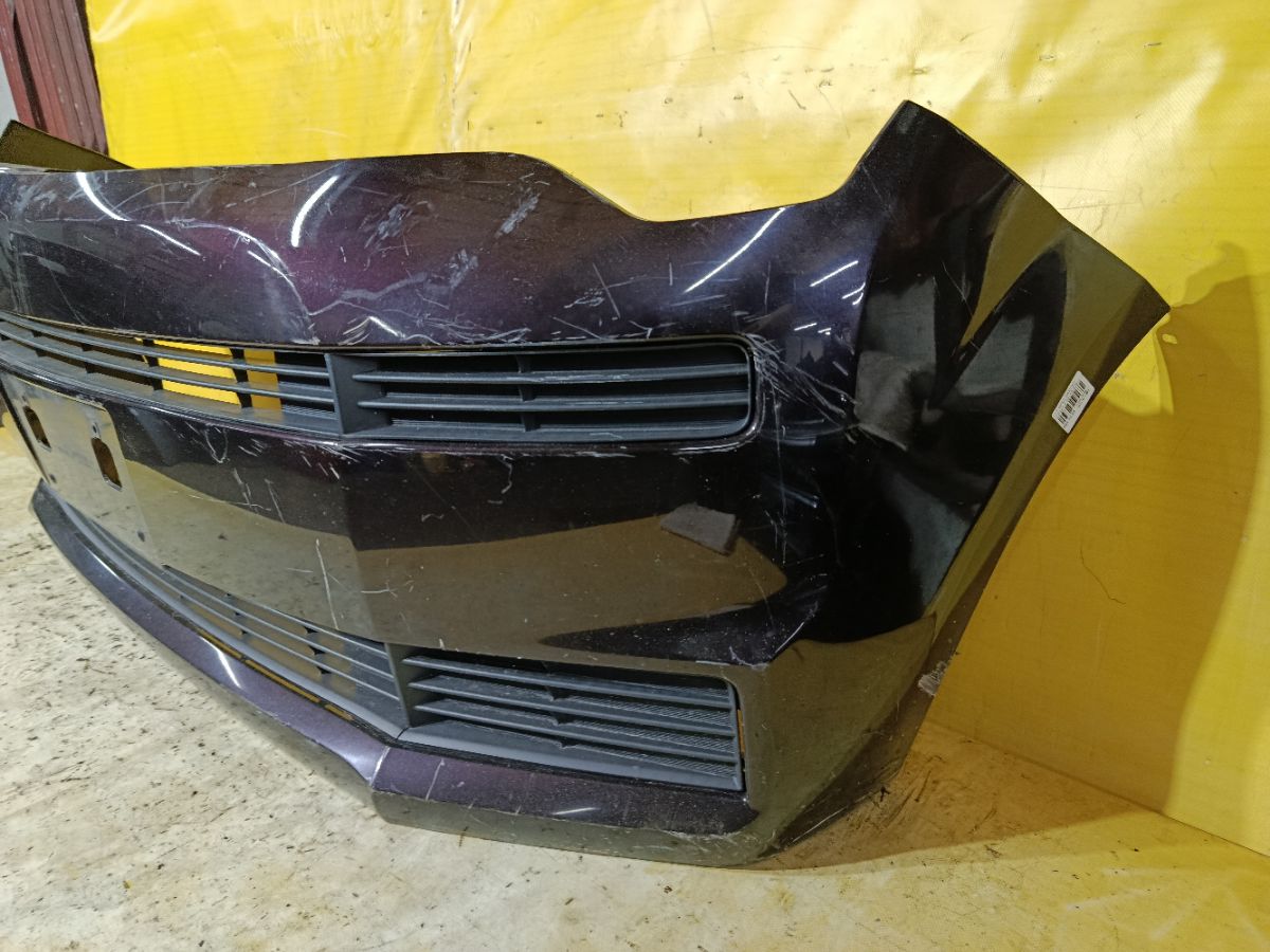 Бампер 52119-52810 на Toyota Spade NCP141 Фото 2