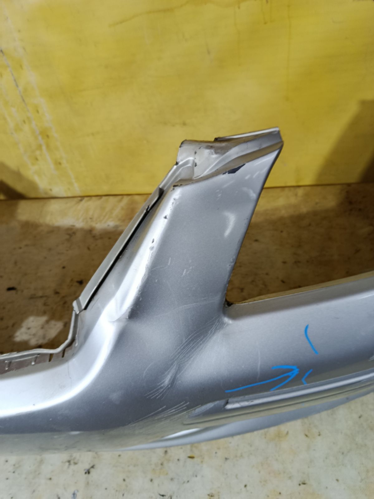 Бампер 20-428 20-428,52119-2B450/70 на Toyota Premio AZT240 Фото 2