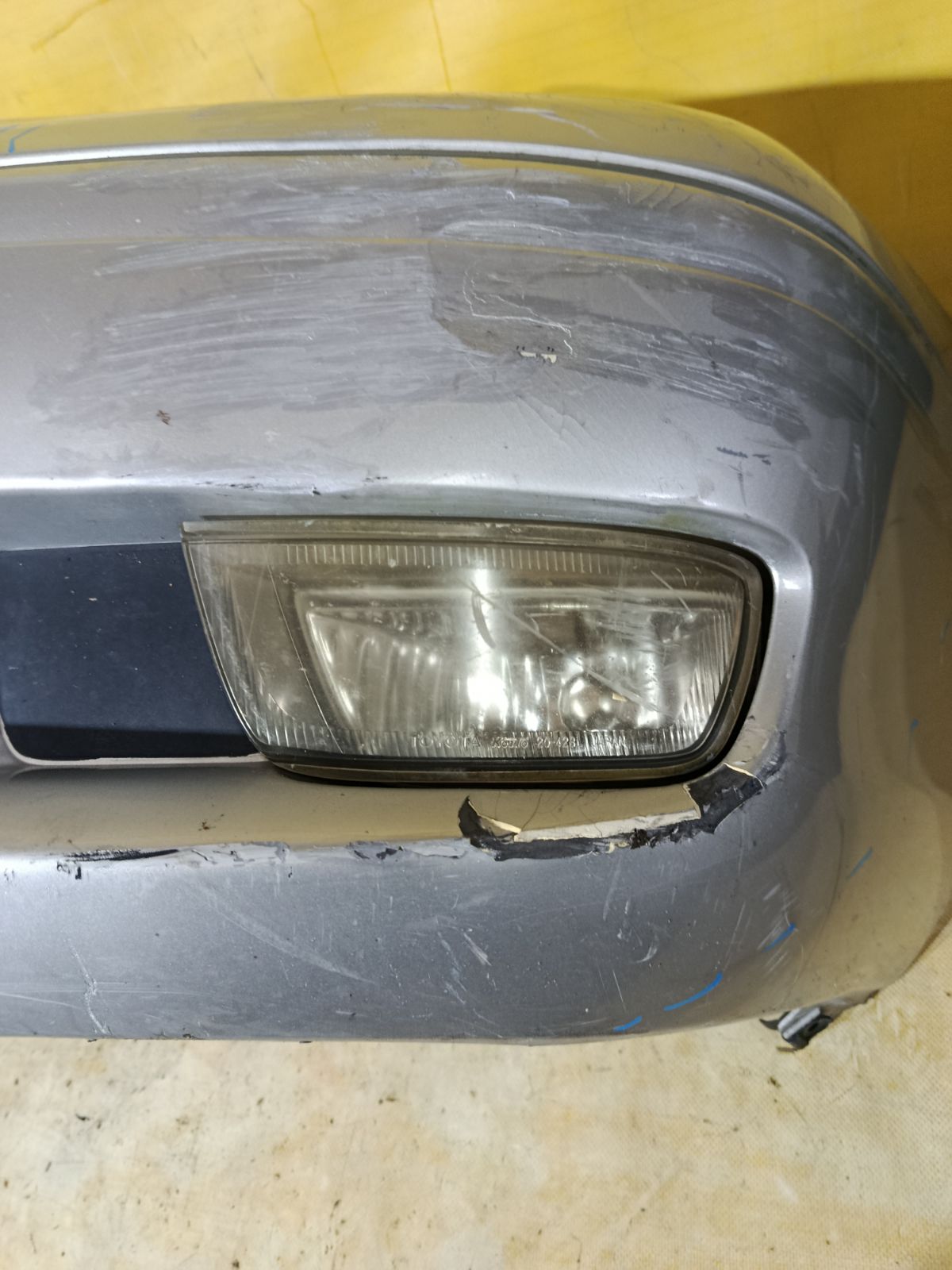 Бампер 20-428 20-428,52119-2B450/70 на Toyota Premio AZT240 Фото 7