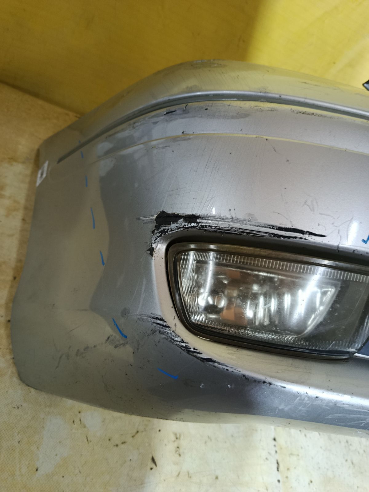 Бампер 20-428 20-428,52119-2B450/70 на Toyota Premio AZT240 Фото 8