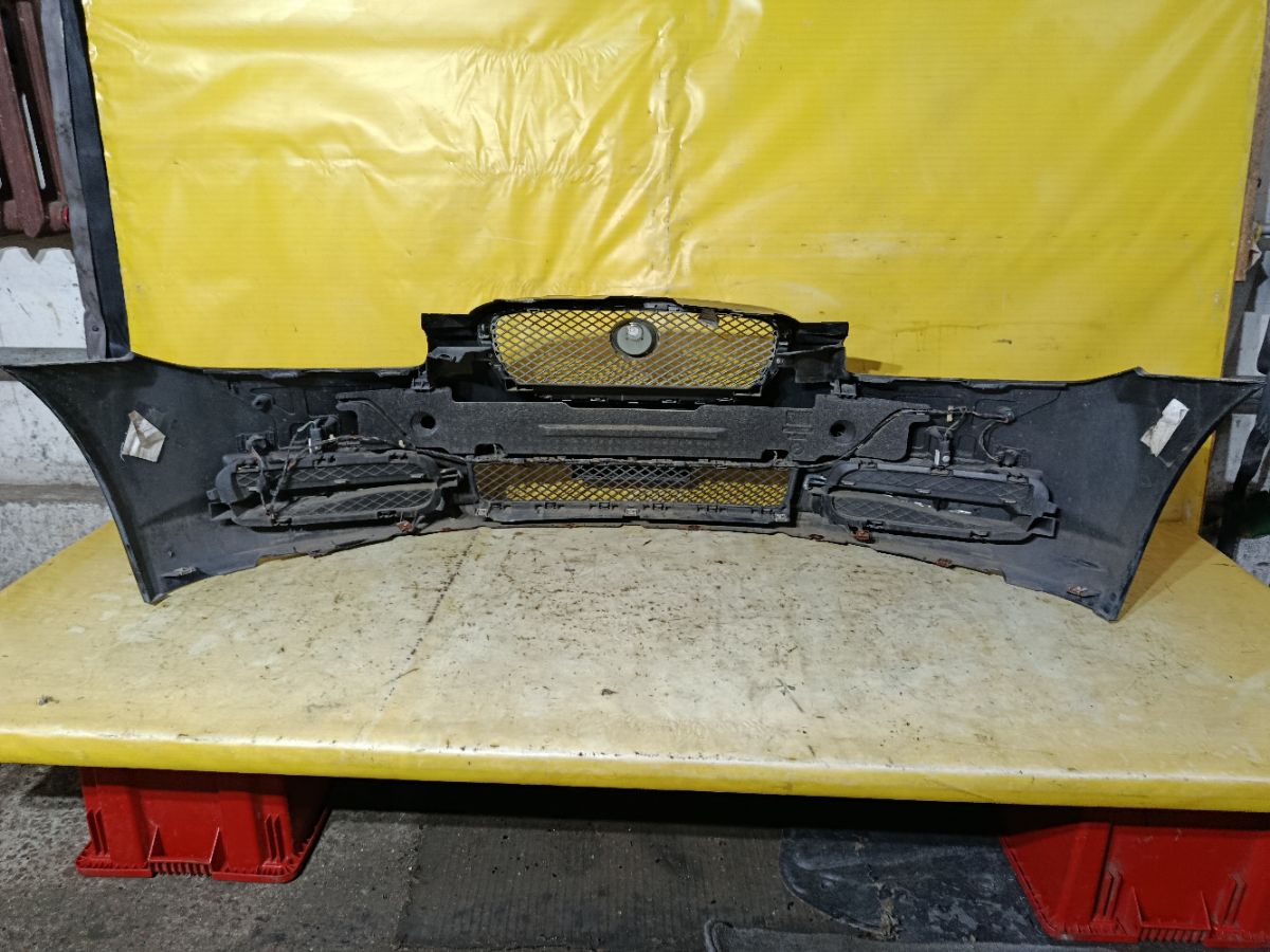 Бампер 8X23-17C831 на Jaguar Xf X250 Фото 5