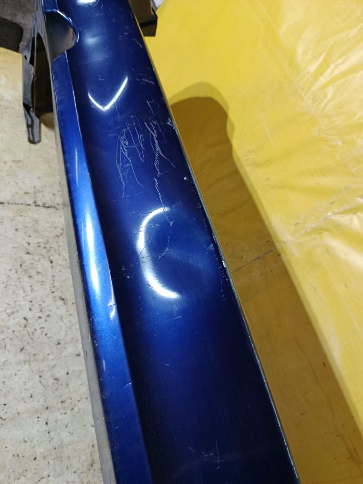 Бампер на Subaru Legacy Wagon BH5 Фото 2