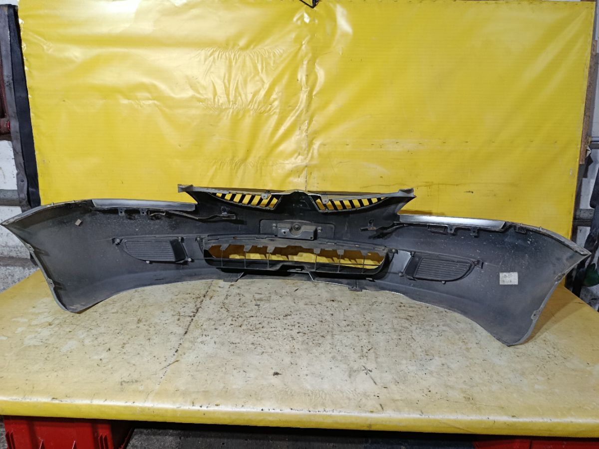 Бампер на Mitsubishi Lancer Cedia Wagon CS5W Фото 7