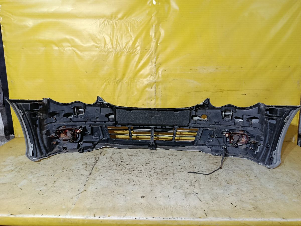 Бампер A2038853025, 0260421, 05408500, 12561200, 151124, 1671150, 171331A, 2038853025, 25302025, 3033574, 3515904A1, 5003074, 5003074J, 5510003515902P, 8190395, BZ04035BA, BZ04035BAN, CC04200, CZMC22, FP 4605 902, GD6663E, MB112013F, MC22, MD07000005000, MD20303160X, MD20303163X, ME0281001, PBZ04035BA, STMD07000B0 на Mercedes-Benz C-Class W203.045 Фото 4