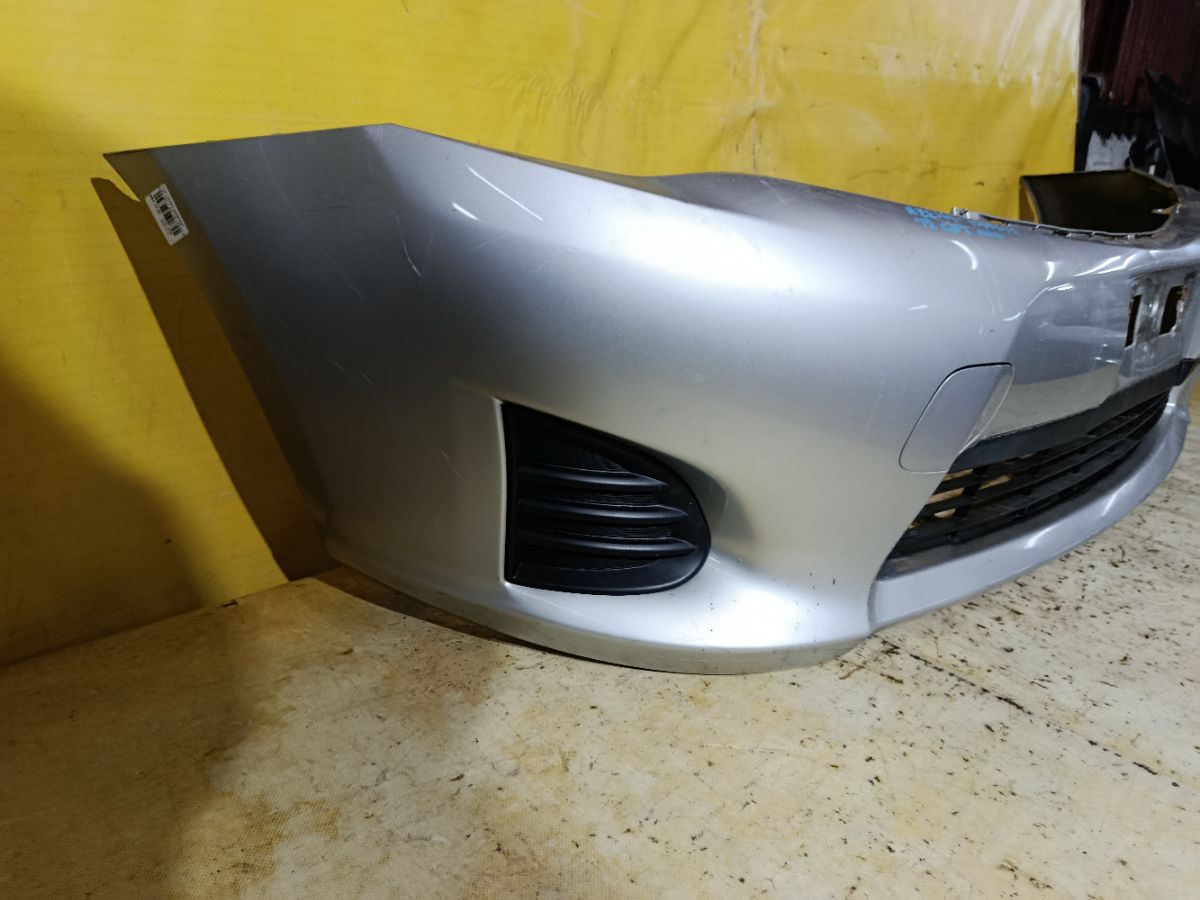 Бампер 52119-12E50 на Toyota Corolla Axio NZE164 Фото 3