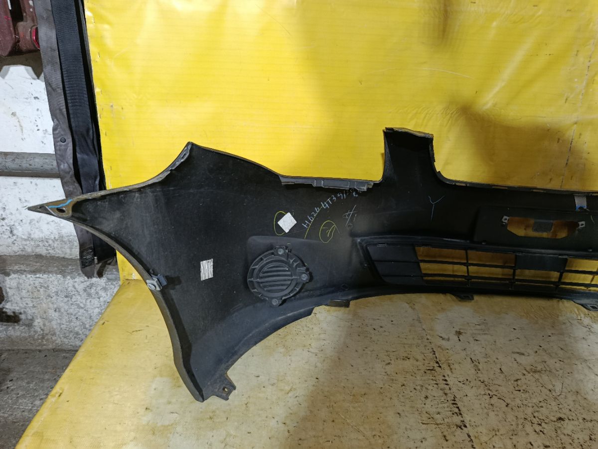 Бампер 52119-13540 на Toyota Corolla Fielder NZE144G Фото 11