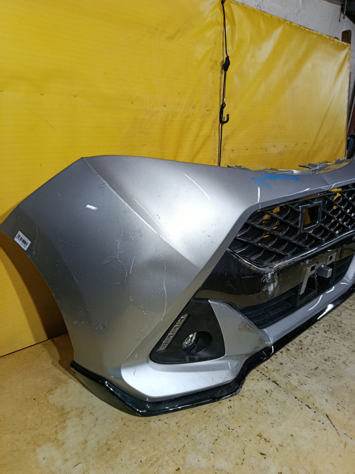 Бампер 114-11092 114-11092,52119-B1300 на Toyota Tank M900A Фото 4