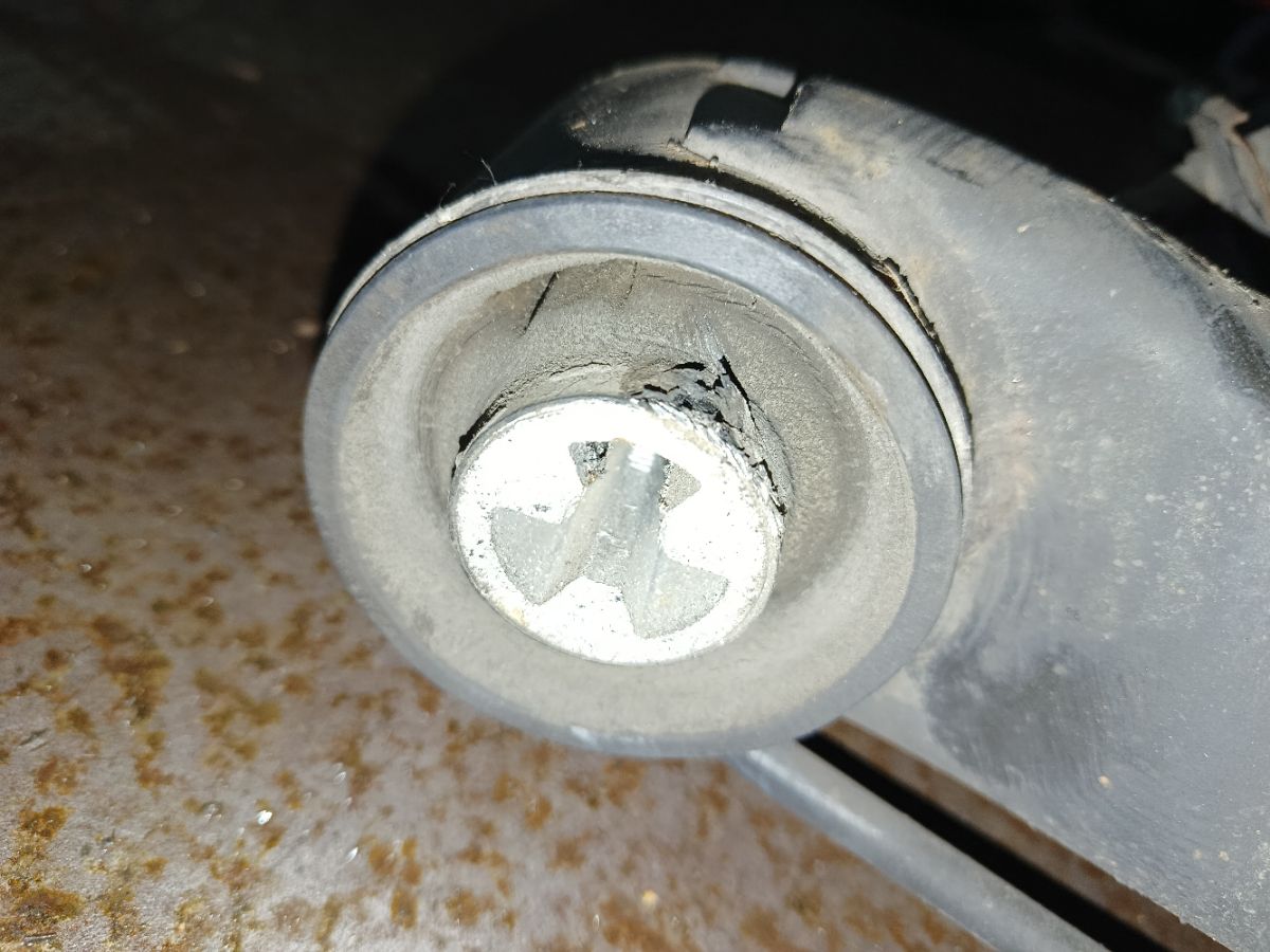 Балка подвески на Skoda Fabia 5J CBZB Фото 8