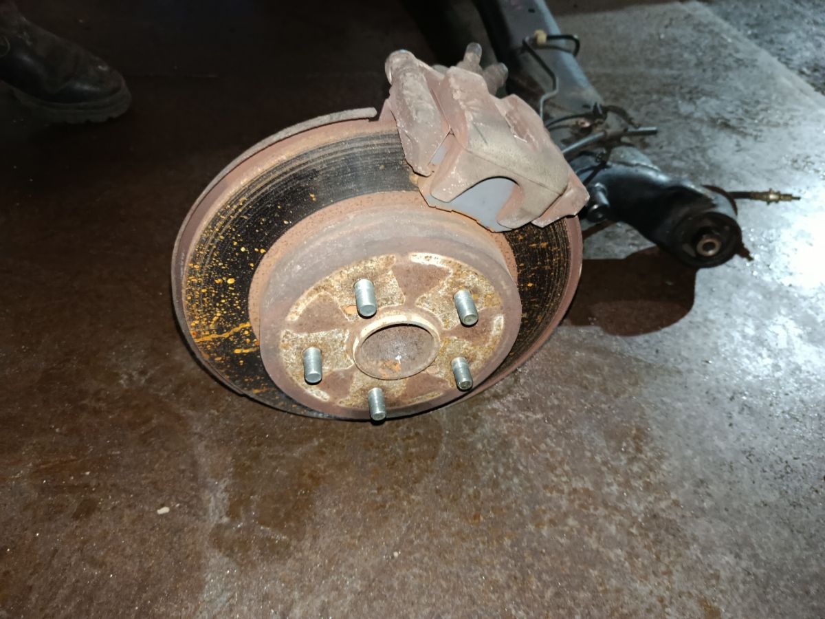 Балка подвески на Suzuki Sx4 YA21S M16A Фото 3