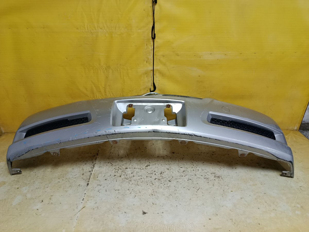 Бампер 52119-22A00 на Toyota Mark X GRX120 Фото 8
