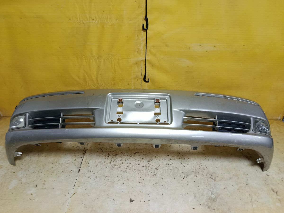 Бампер 51-17 51-17,52119-51040 на Toyota Brevis JCG10 Фото 9