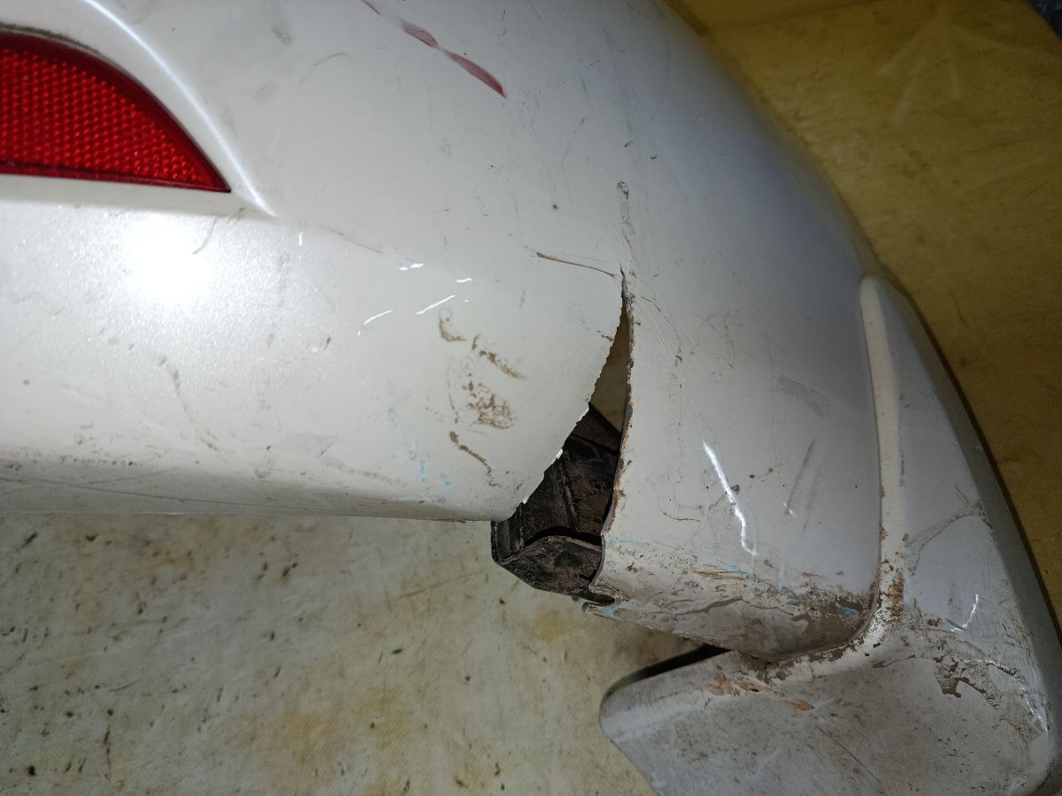 Бампер 32302 32302 на Subaru Impreza Wagon GH3 Фото 8