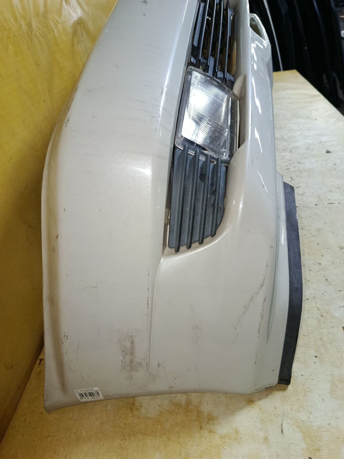 Бампер 114-87117 114-87117,MR375141 на Mitsubishi Diamante F31A Фото 5