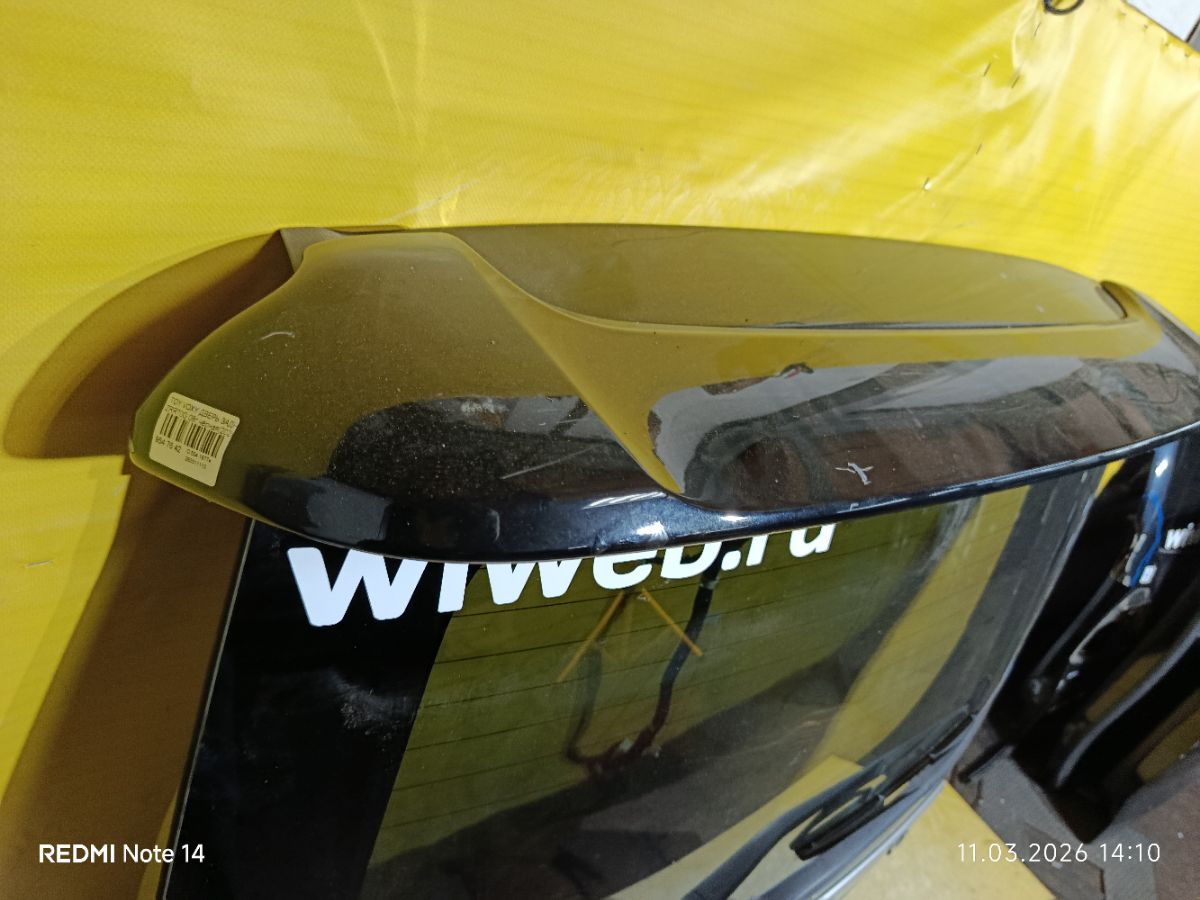 Дверь задняя на Toyota Voxy ZRR70G Фото 6