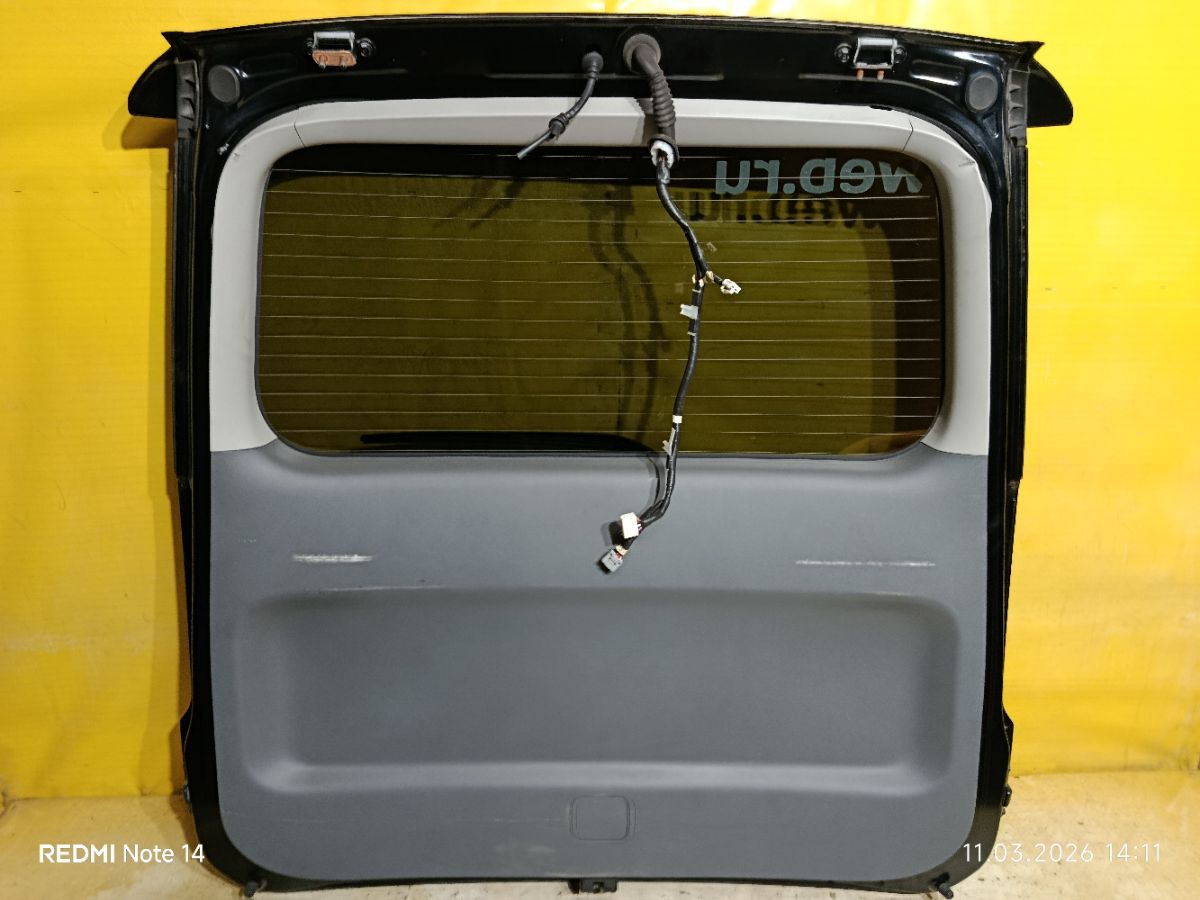 Дверь задняя на Toyota Voxy ZRR70G Фото 8
