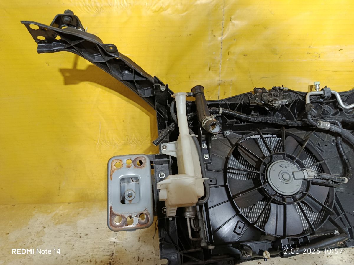 Телевизор на Mazda Verisa DC5W ZY-VE Фото 6