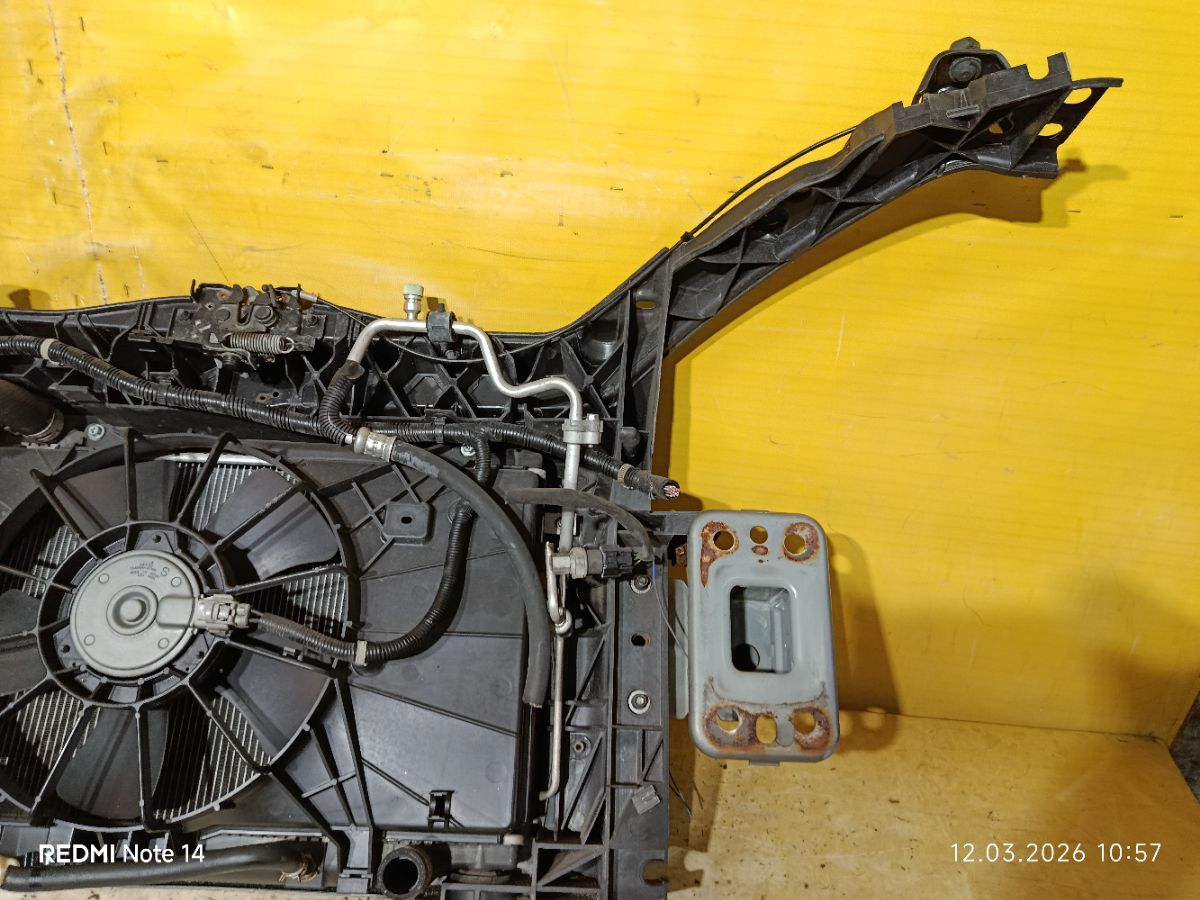 Телевизор на Mazda Verisa DC5W ZY-VE Фото 7