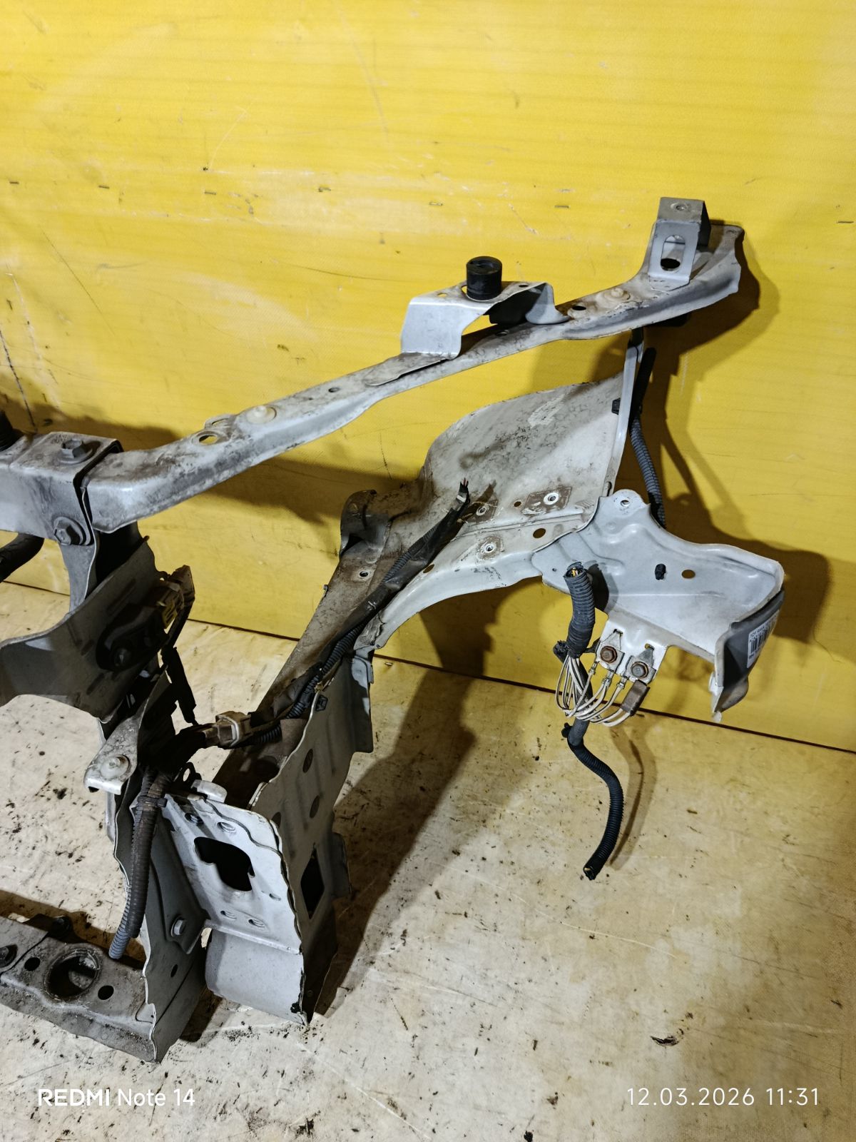 Телевизор на Toyota Rav4 ACA31W 2AZ-FE Фото 4