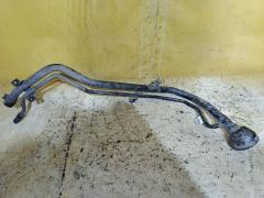 Заливная горловина топливного бака на Nissan Serena PC24 SR20DE Фото 2