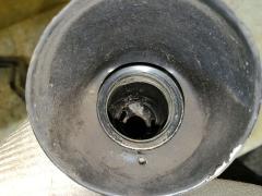 Заливная горловина топливного бака на Nissan Serena PC24 SR20DE Фото 3